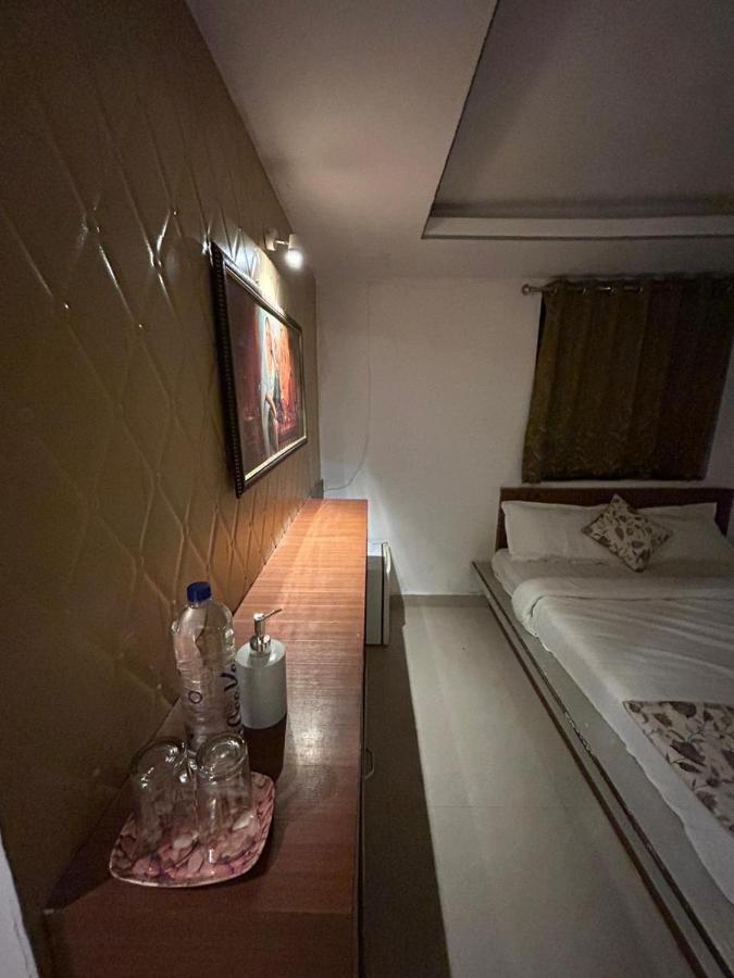 The Peach Tree Rooms Mount Âbû Extérieur photo